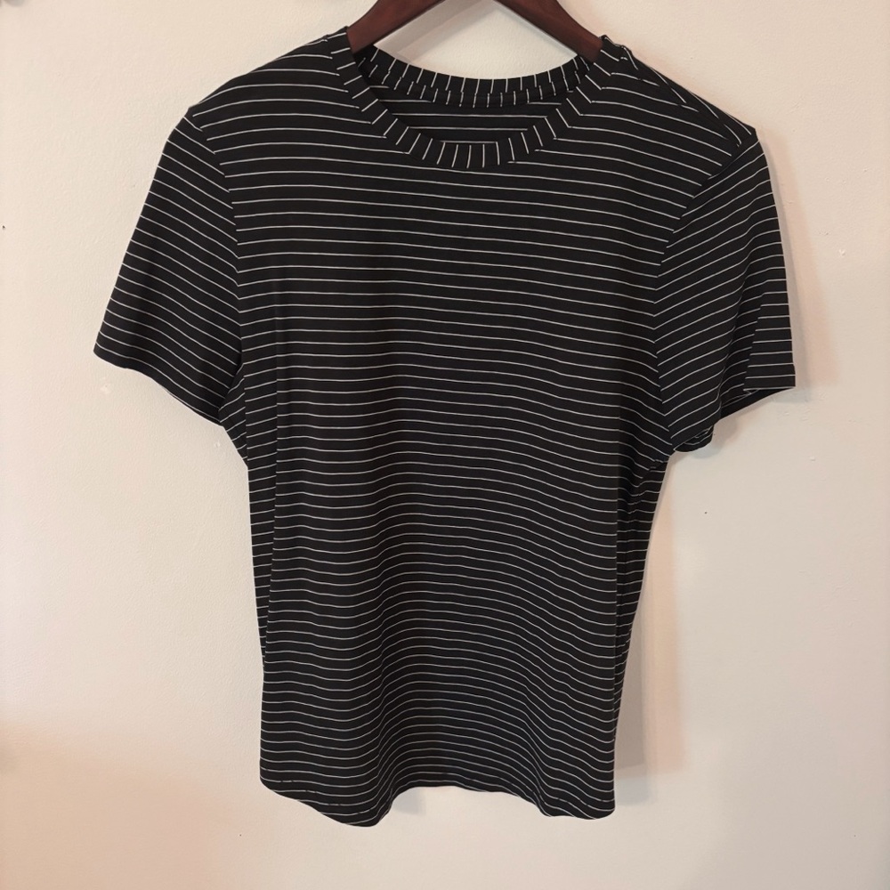 Lululemon - Love Curved-Hem Crewneck T-shirt Black and White Striped